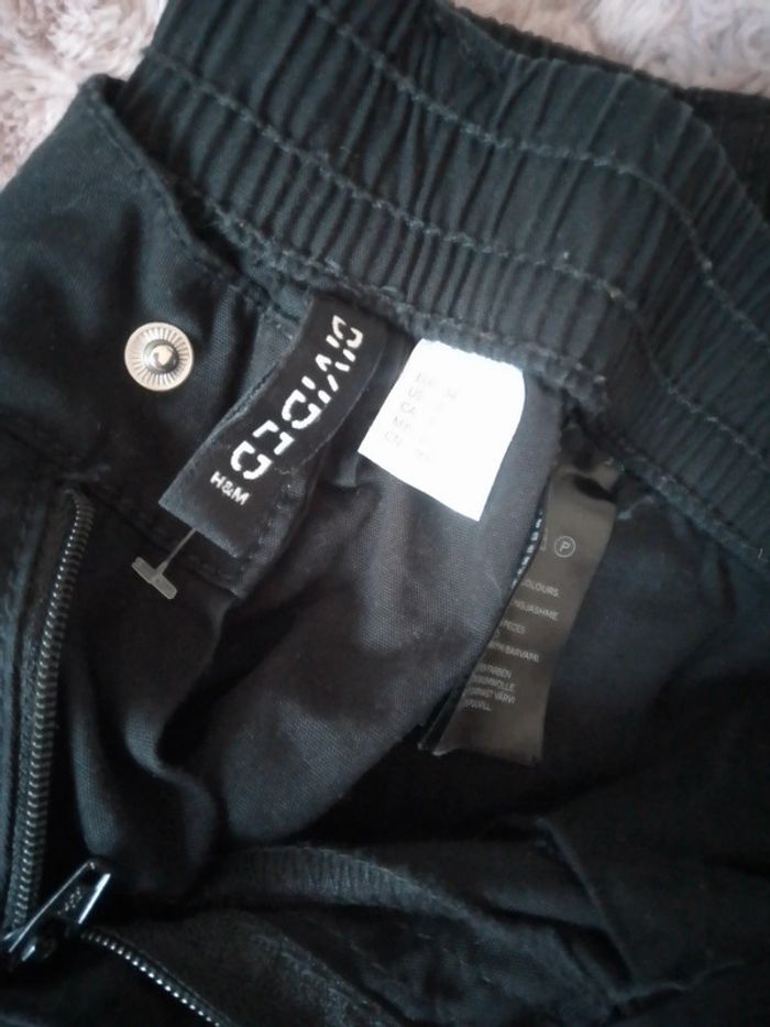 Pantalon cargo noir taille 34 - photo numéro 2