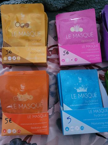 Soin du visage et yeux masques tissus cosmetiques