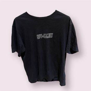 T-shirt noir Uniqlo UT Spy Family taille S En parfait état