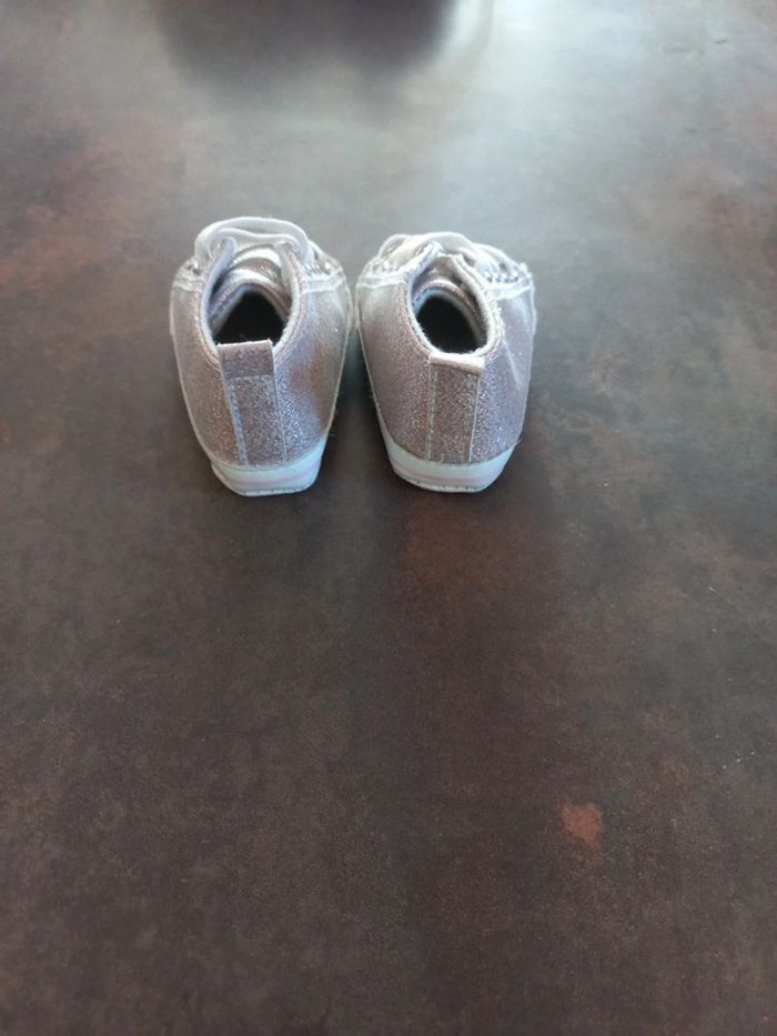 Chaussures bébé à paillettes rose/argenté - photo numéro 2