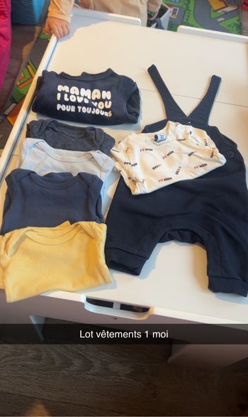 Lot vêtements 1 moi garçon