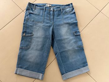 Pantacourt bermuda jean bonprix T 50