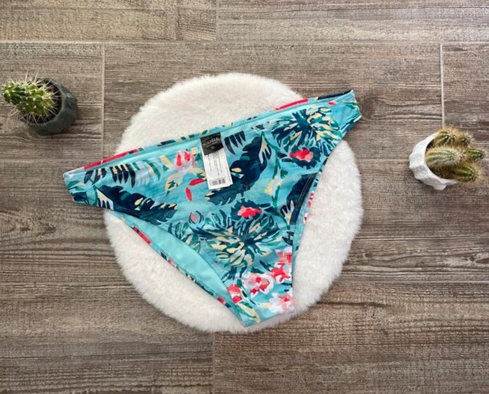 Bikini bleu tropical - photo numéro 3