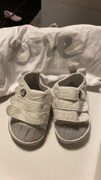 Chaussures bébé