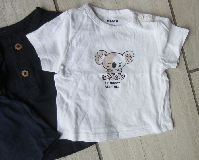 Lot de vetements bébé garcon 1 mois - photo numéro 4