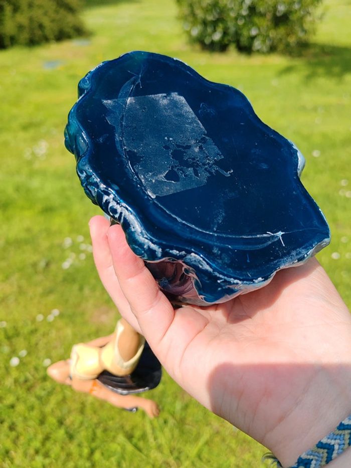 Grande figurine vintage Pocahontas sur son rocher - photo numéro 14