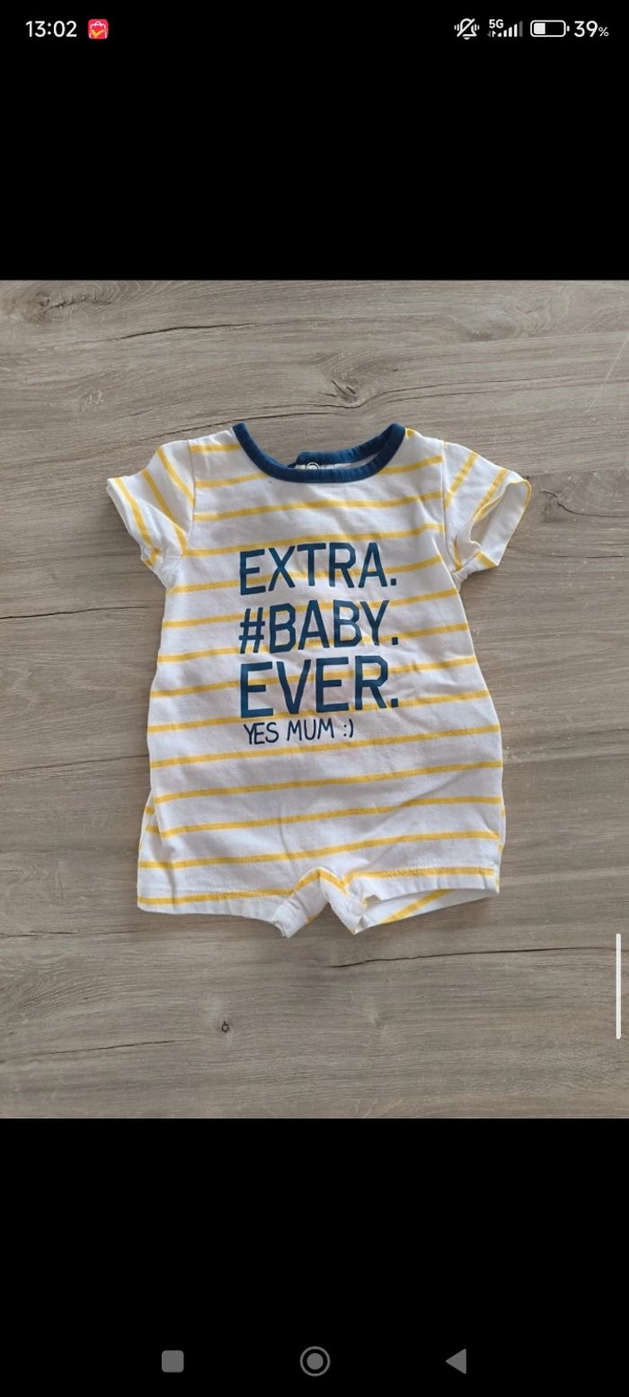 Conbishort taille 1 mois