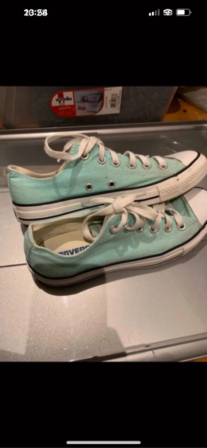 Converses bleues turquoise