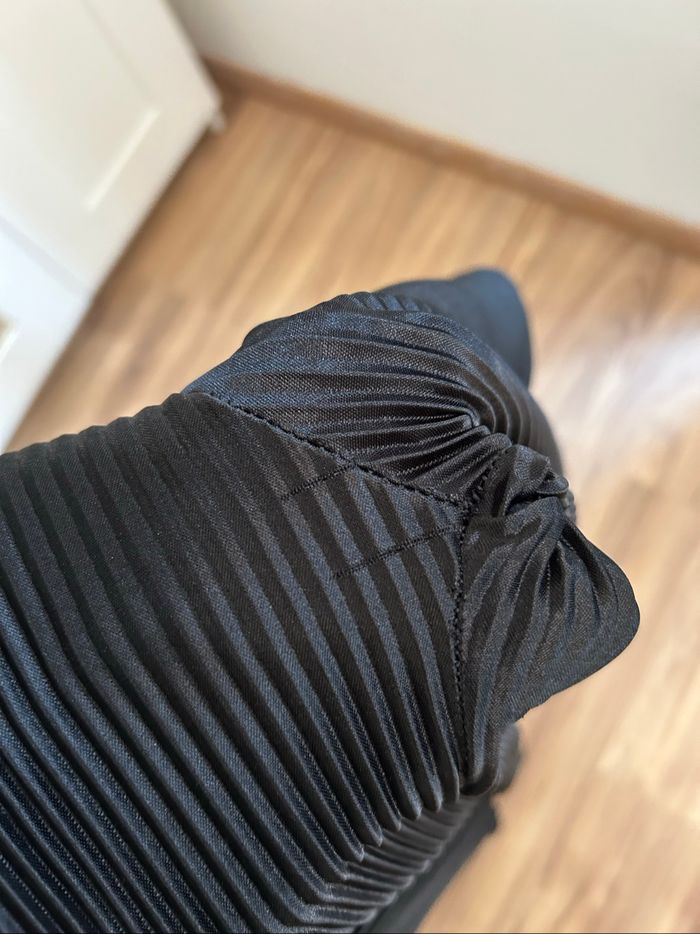 Ensemble noir plissé Chemise et Pantalon Boutique Indépendante Tailles S-M - photo numéro 7