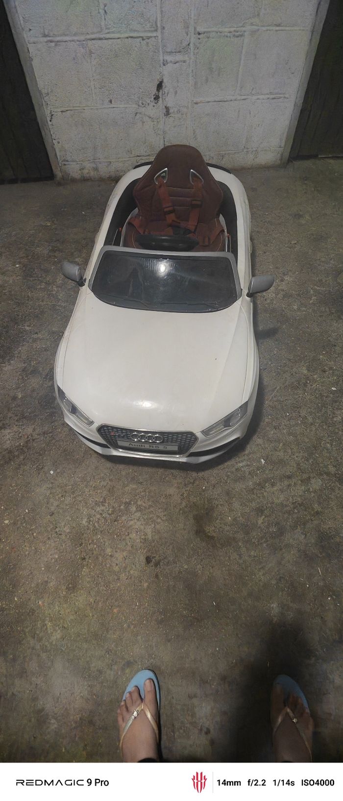Urgent je déménage la voiture je la mets à 200 € - photo numéro 3