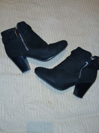 Bottine noire très bon état