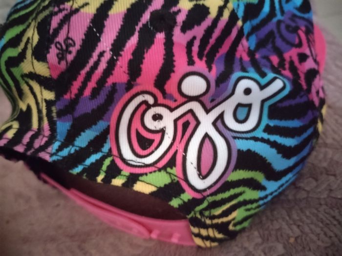 Très belle casquette réglable chat multicolore neuve - photo numéro 6