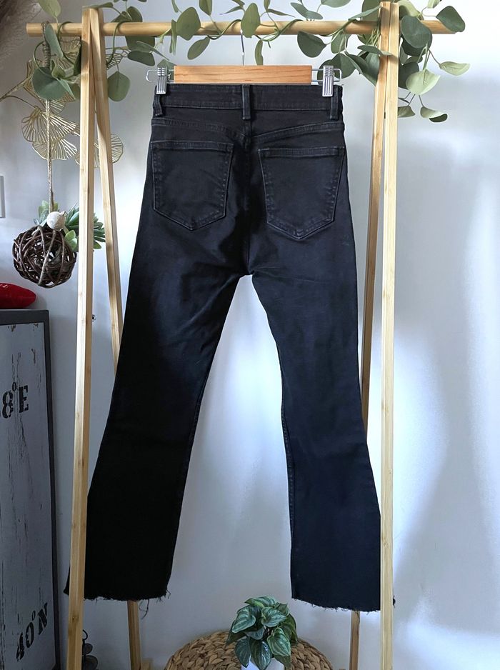 Jean flare noir Zara XS/34 - photo numéro 2