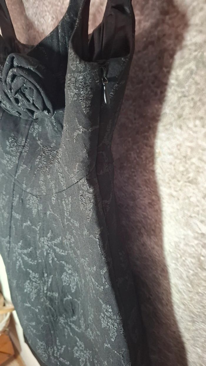 Robe noire fleurs tissu jacquard - photo numéro 10
