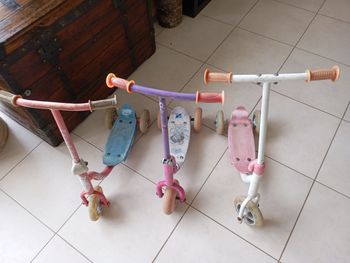 Lot de 3 trottinettes  à 3 roues