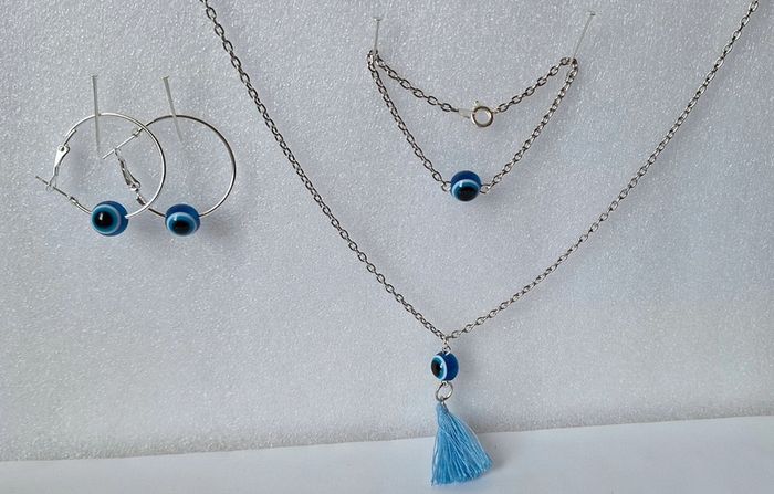 Ensemble bijou chaîne avec perles bleues – Collier, bracelet et boucles d’oreilles - photo numéro 4