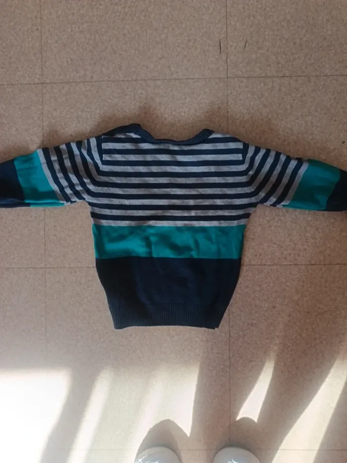 Un pull 5 ans - photo numéro 2