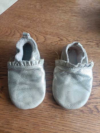 Chaussons tape a loeil