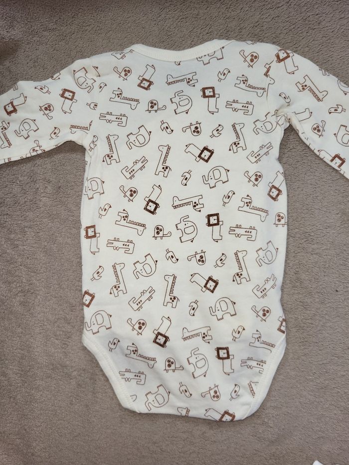 Bodys 6 mois - photo numéro 2
