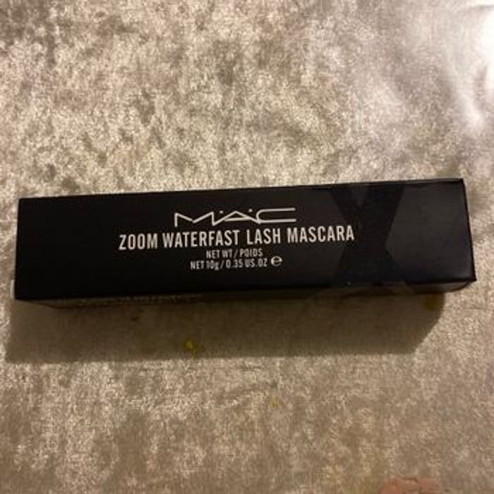MAC Mascara Zoom Waterfast Lash Noir