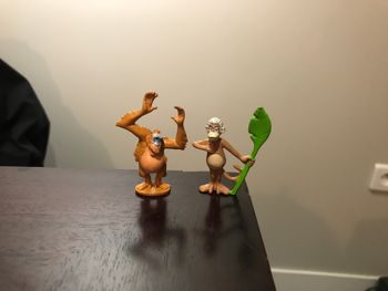 Figurine singe fluncky et roi Louis livre de la jungle disney