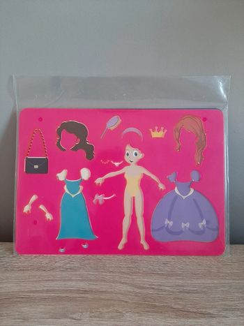 lot 2 pochoirs princesses, prince et châteaux