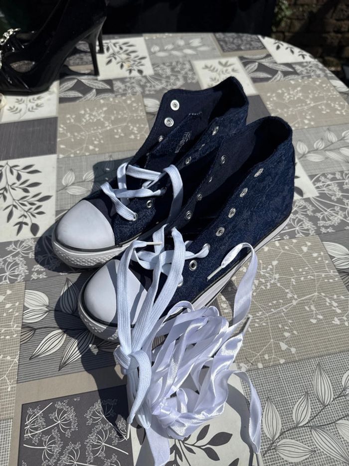 Basket montante Bella comoda taille 39 neuve