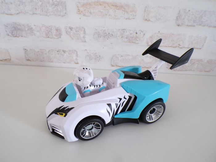 Voiture Rory - Paw Patrol - Pat Patrouille (J19)