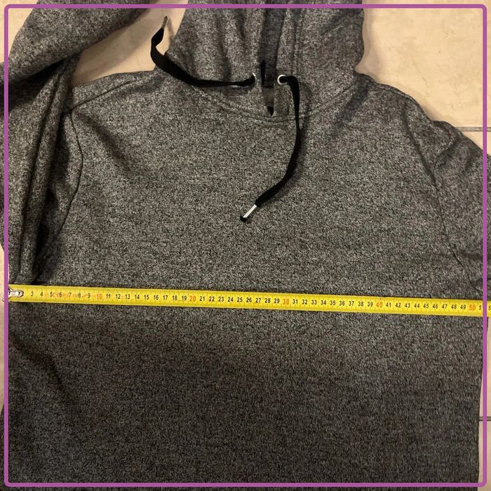 Pull à capuche et poche, marque H&M, taille xs - photo numéro 6