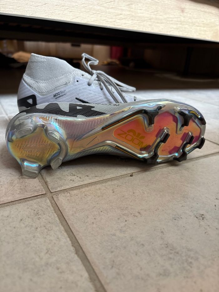 Crampon Nike Mercurial - photo numéro 4
