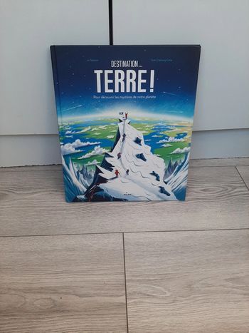 Livre destination terre