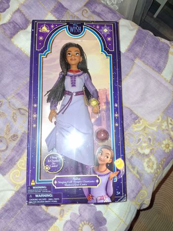Poupée disney store singing Asha Wish
