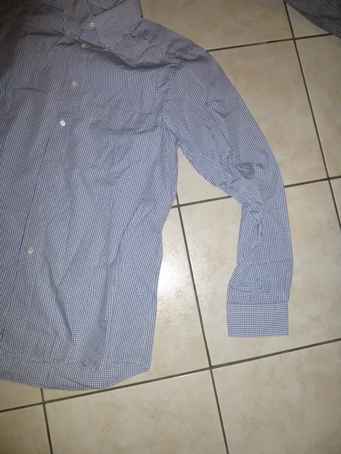 chemise manche long Hugo BOSS taille 40 - photo numéro 3