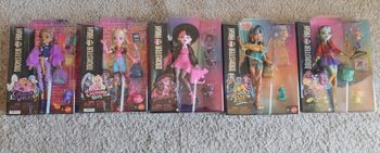 LOT 5 Poupées G3 Monster High