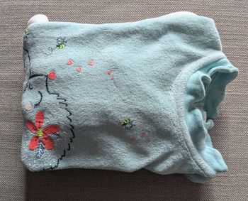 Pyjama velours bleu taille 18 mois de la marque Petit Béguin 