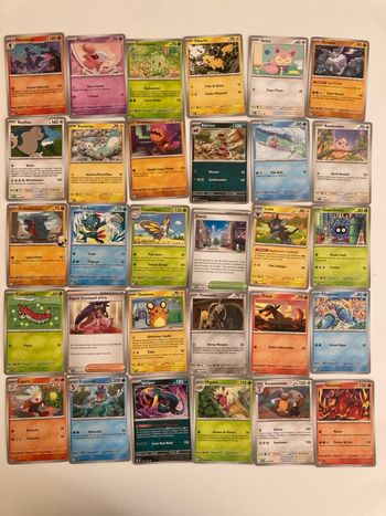 Lot 100 cartes Pokémon