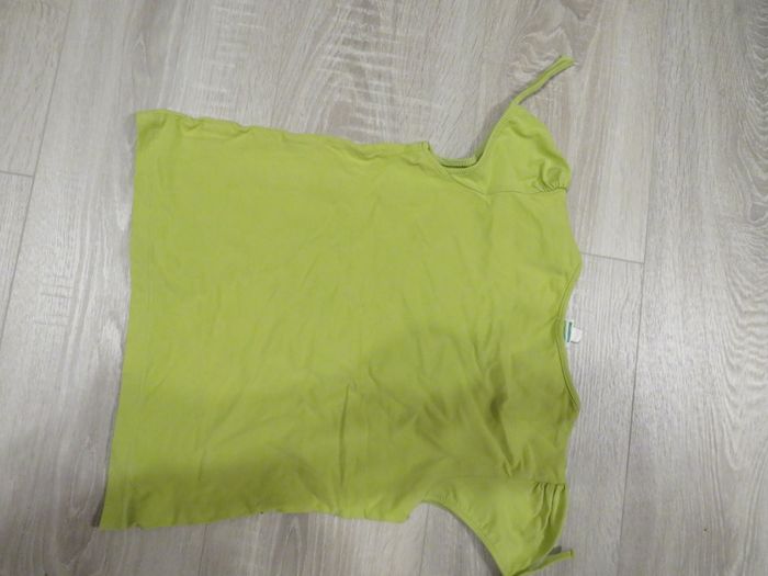 T-shirt fille 10 ans - photo numéro 2