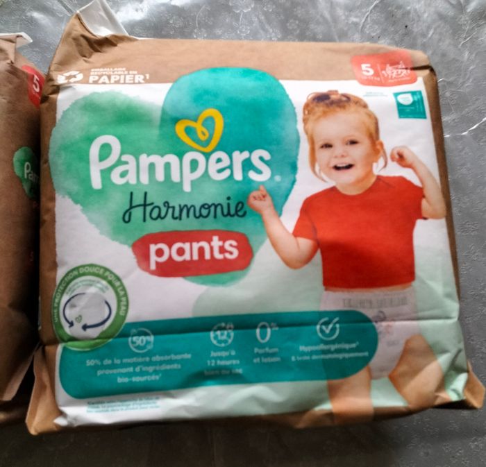 1 lot de 2 packs couches pampers aux choix - photo numéro 2