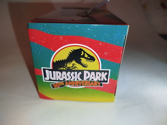 Jada Toys Jurassic Park 30ême Anniversaire Ford Explorer 1/32 - photo numéro 9