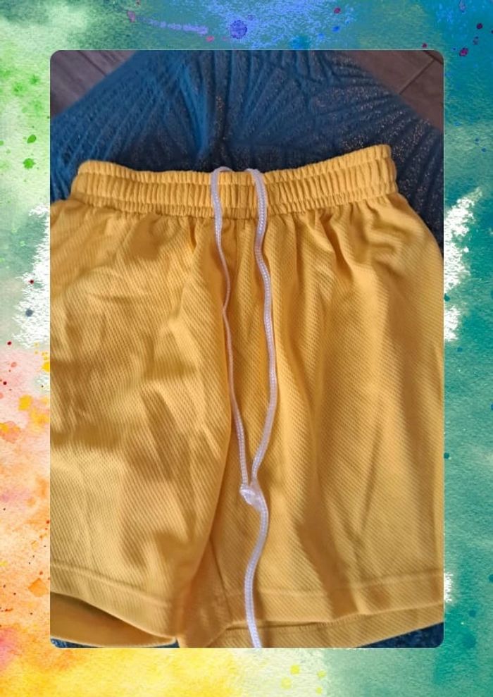 Short 12 ans - photo numéro 3