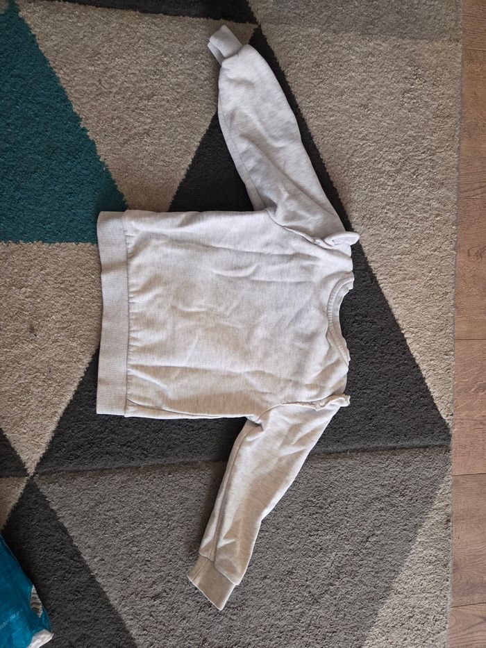 Sweat fille - photo numéro 2