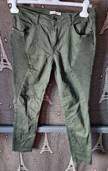 Jean kaki taille 40