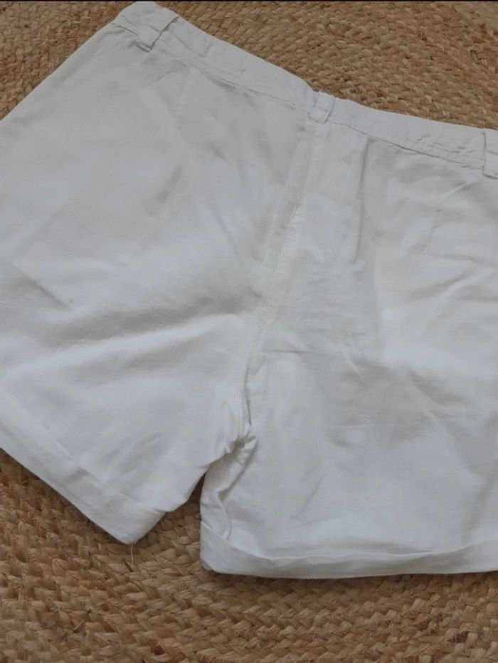 Short blanc T38 - photo numéro 4