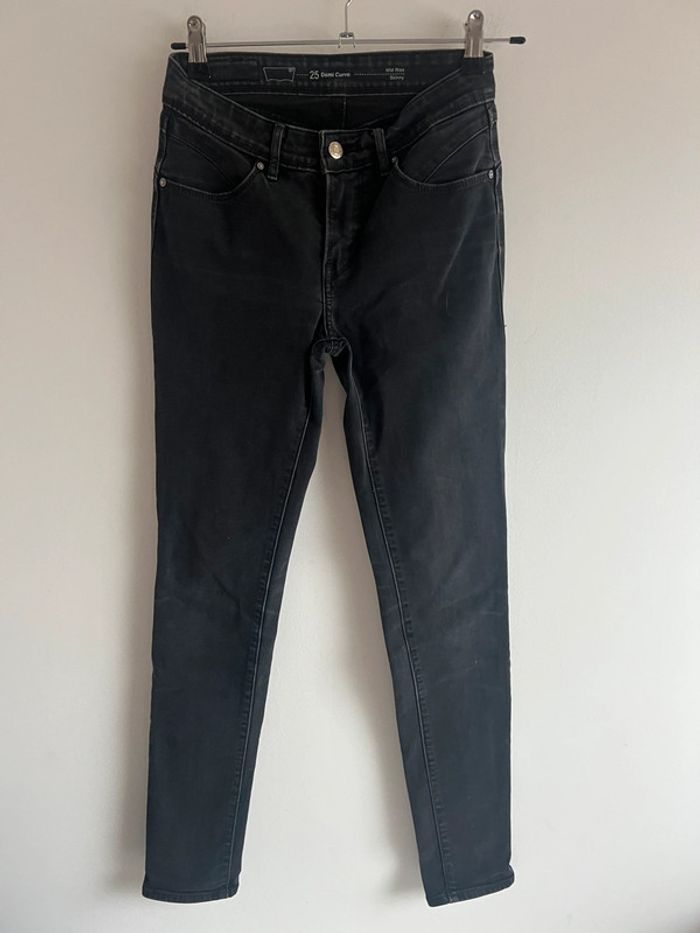 Jean Levi's noir skinny W25 - photo numéro 2