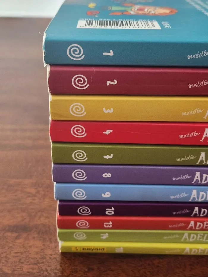Lot x11 livres Mortelle Adèle - photo numéro 7