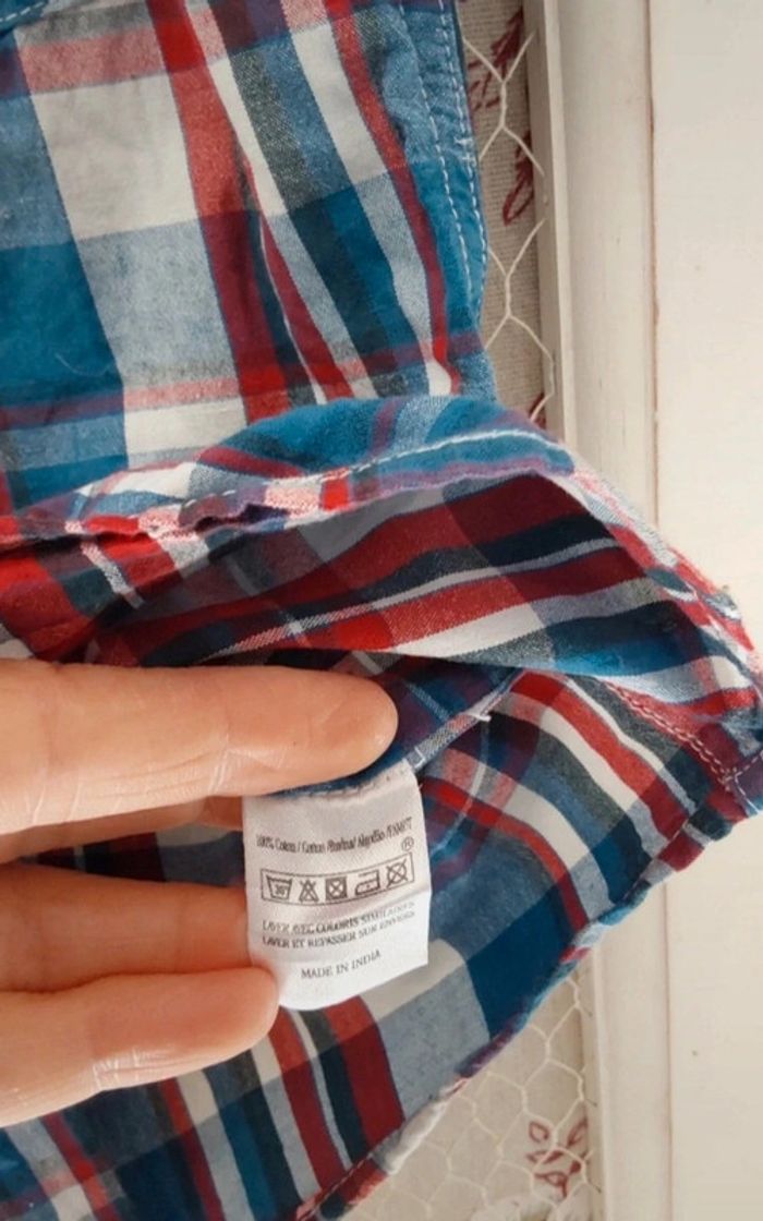 Chemise à carreaux Pick Ouic 6 ans Neuve - photo numéro 6