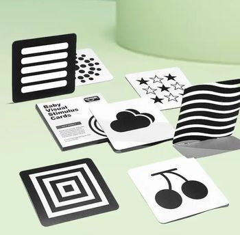 Cartes de formation visuelle en noir et blanc pour bébé