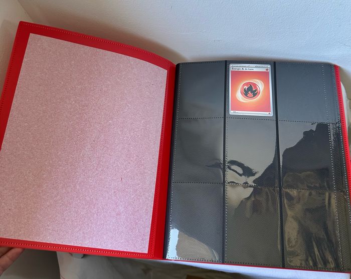 Album de rangement rouge/ Portfolio de qualité premium 360 places Pokémon - photo numéro 2