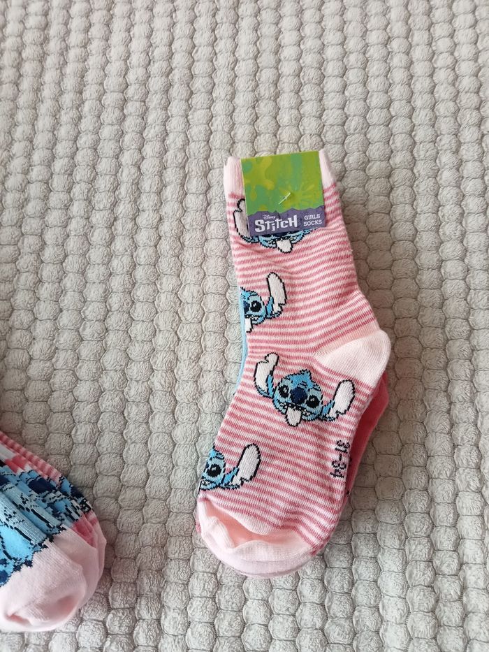 4 paires de chaussettes Stitch 31 34 - photo numéro 2