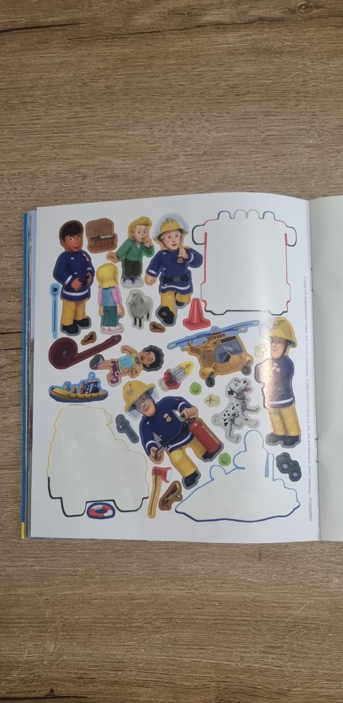 Livre autocollants Sam le pompier - photo numéro 6